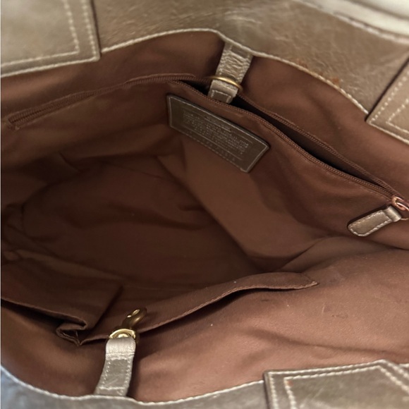 Straw Woven Coach Bleeker handbag with Flower Accent. Naturally woven. - Picture 11 of 14